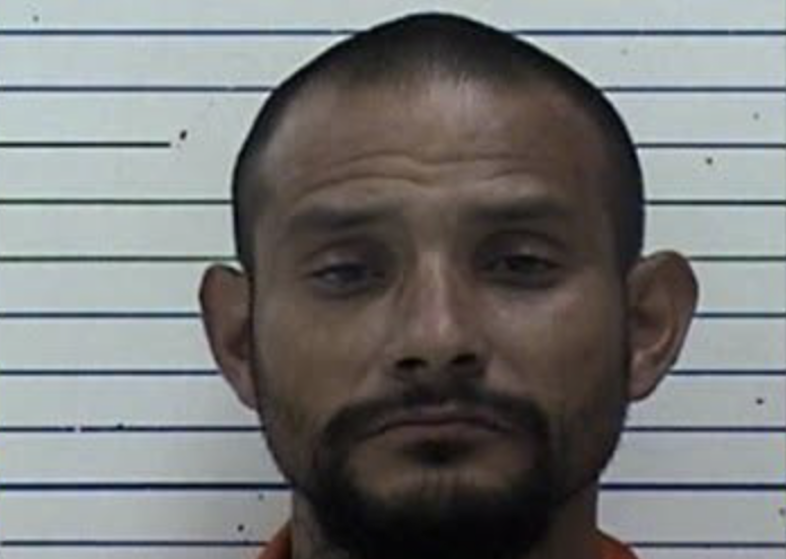 Lawton police ask public for help locating wanted man with Comanche County warrant, warn public not to attempt to apprehend him