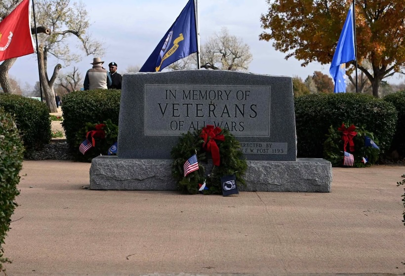 Lawton invites community to sponsor veterans’ wreaths at Highland Cemetery as annual Wreaths Across America ceremony returns in December
